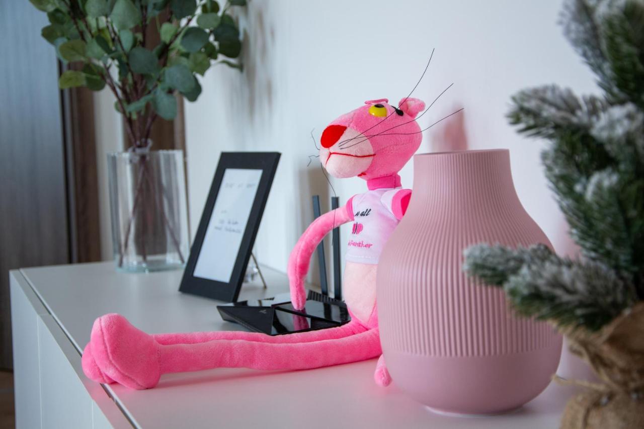 Flh - Pink Panther Sibiu Exterior photo